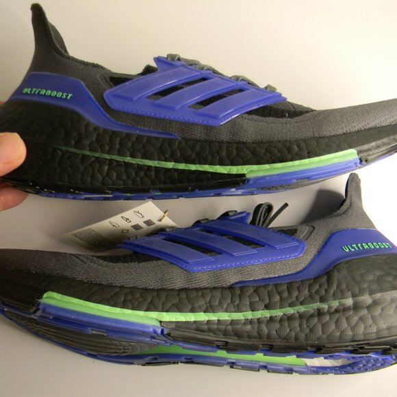 NIB Mens Adidas Ultraboost 21 Blue\\Gray\\Black Running Shoes Size 10.5 main image 11